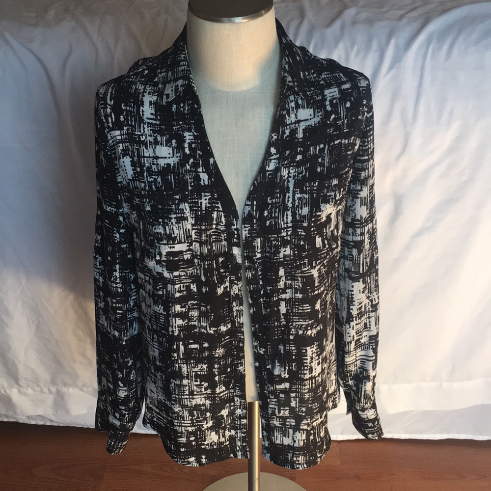 Black and white button up blouse Express